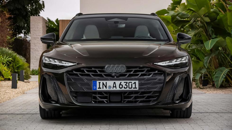 Ντεμπούτο για το νέο Audi A6 Avant με έως 367 ίππους